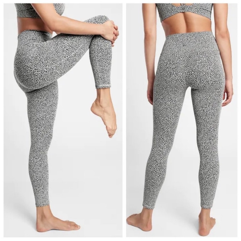 Athleta Salutation Stash Textured Tights Leggings Black White Leopard Animal XS - Picture 11 of 13